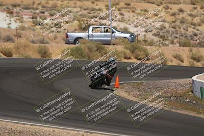 media/Apr-19-2025-AHRMA (Sat) [[3d98ca3309]]/Race/Group 7/Turn 4/